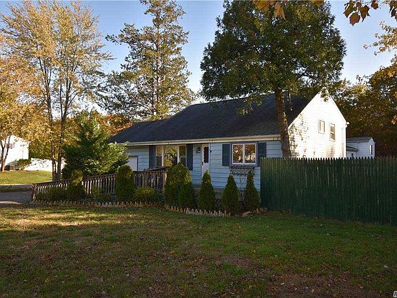 3rd image of 9 Norton Ave