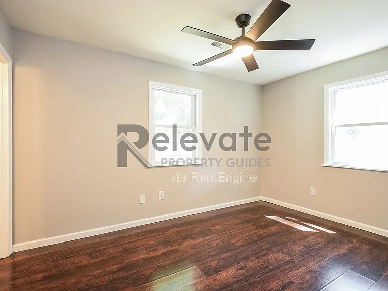523 Petty St — Photo 12