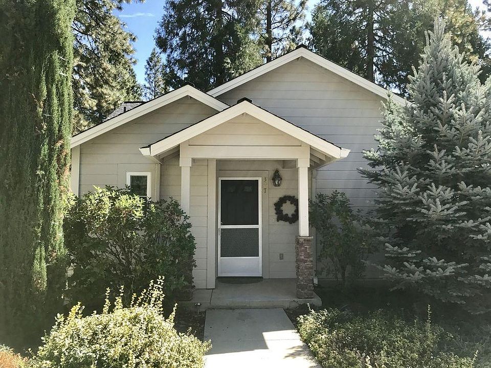 1st image of 275 Fairway Village Dr