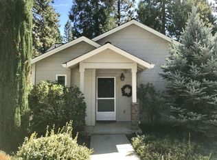 275 Fairway Village Dr, Murphys, CA