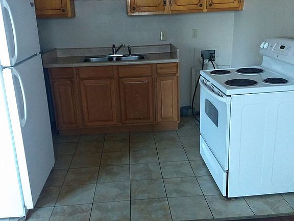4th image of 408 Bosley Ave APT D