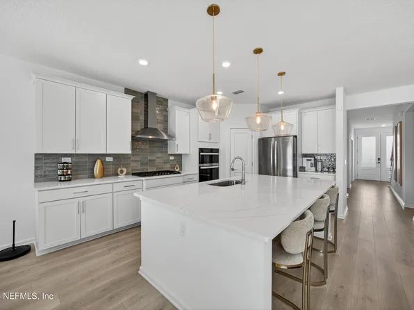 2113 FEATHEREDGE Way, Middleburg, FL 32068