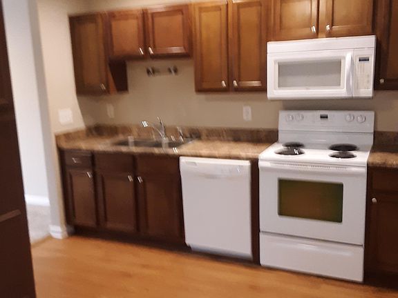 3rd image of 10339 Walden St APT C-3