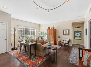 4415 Bellaire Dr S APT 202S, Fort Worth, TX 76109