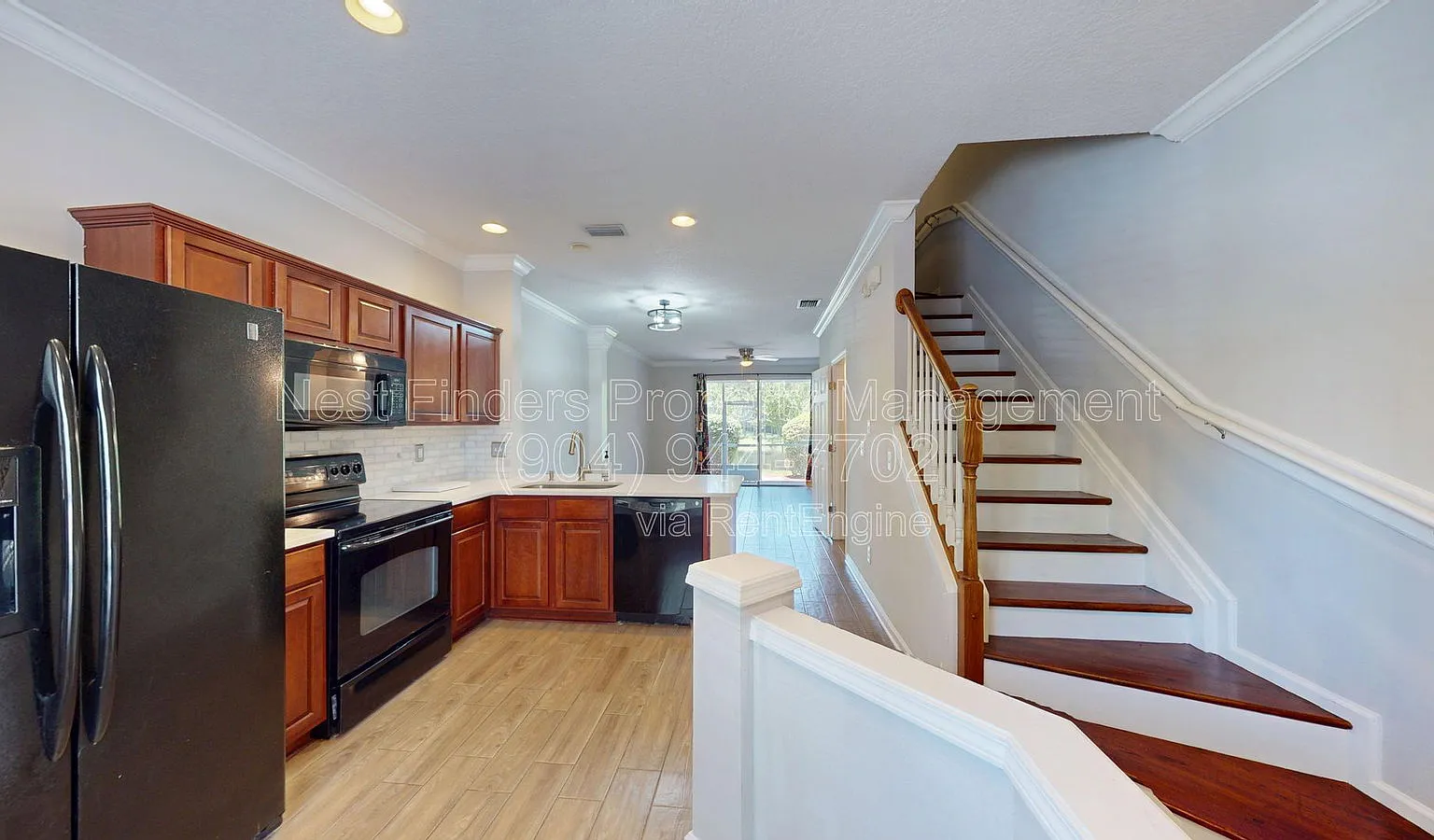 2 bed, 2.5 bath, 1074 sqft, $1,950 — Photo 4