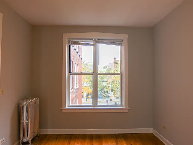 5039 N Clark St #2W — Photo 6