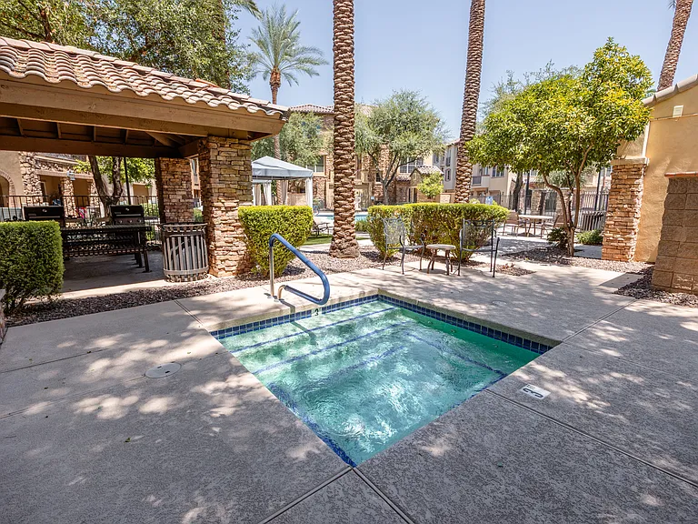 2445 E Montecito Ave — Photo 26