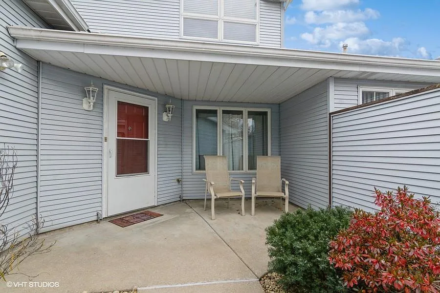 Building Photo - 117 Bluegrass Dr