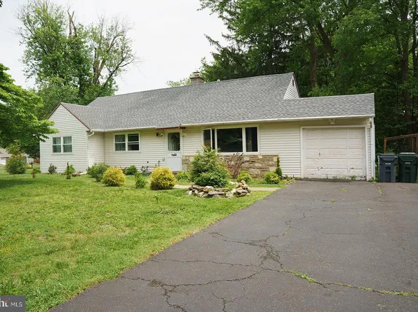 757 Jane Rd, Jenkintown, PA 19046