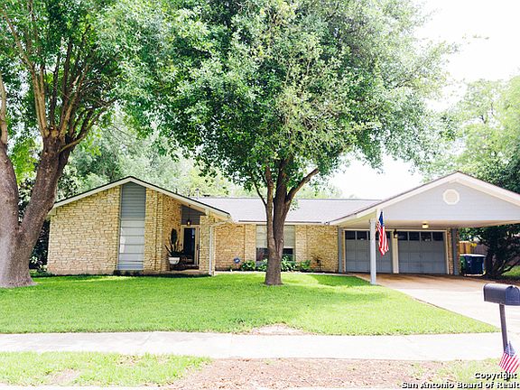 3rd image of 3022 Manila Dr