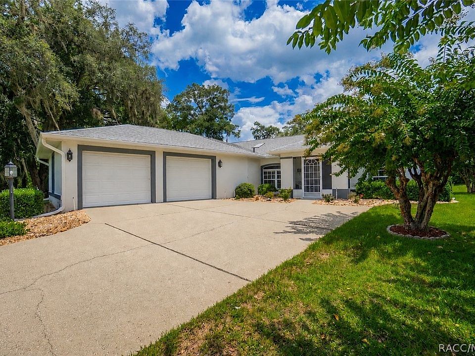 1st image of 3048 E Balmoral Ct