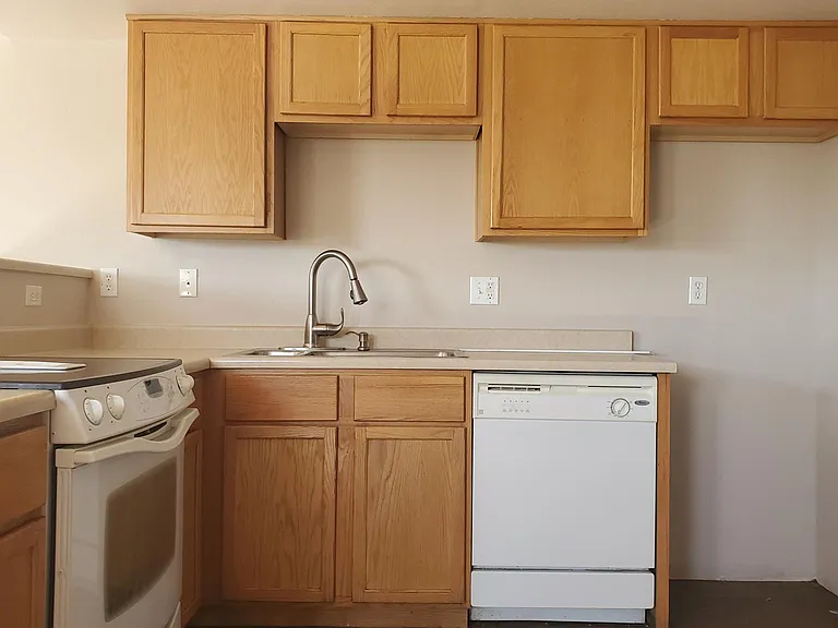 5010 S 28th St #2 — Photo 3