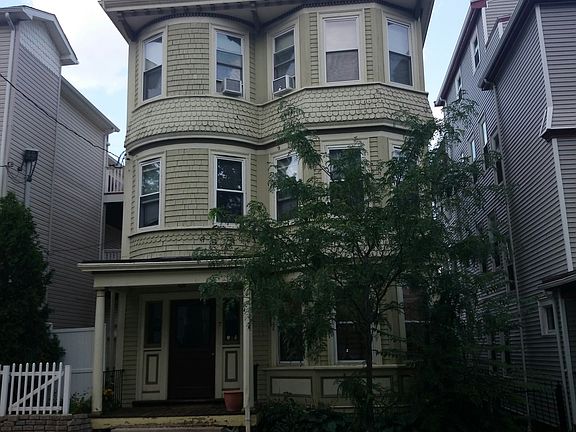 2nd image of 7 Iroquois St