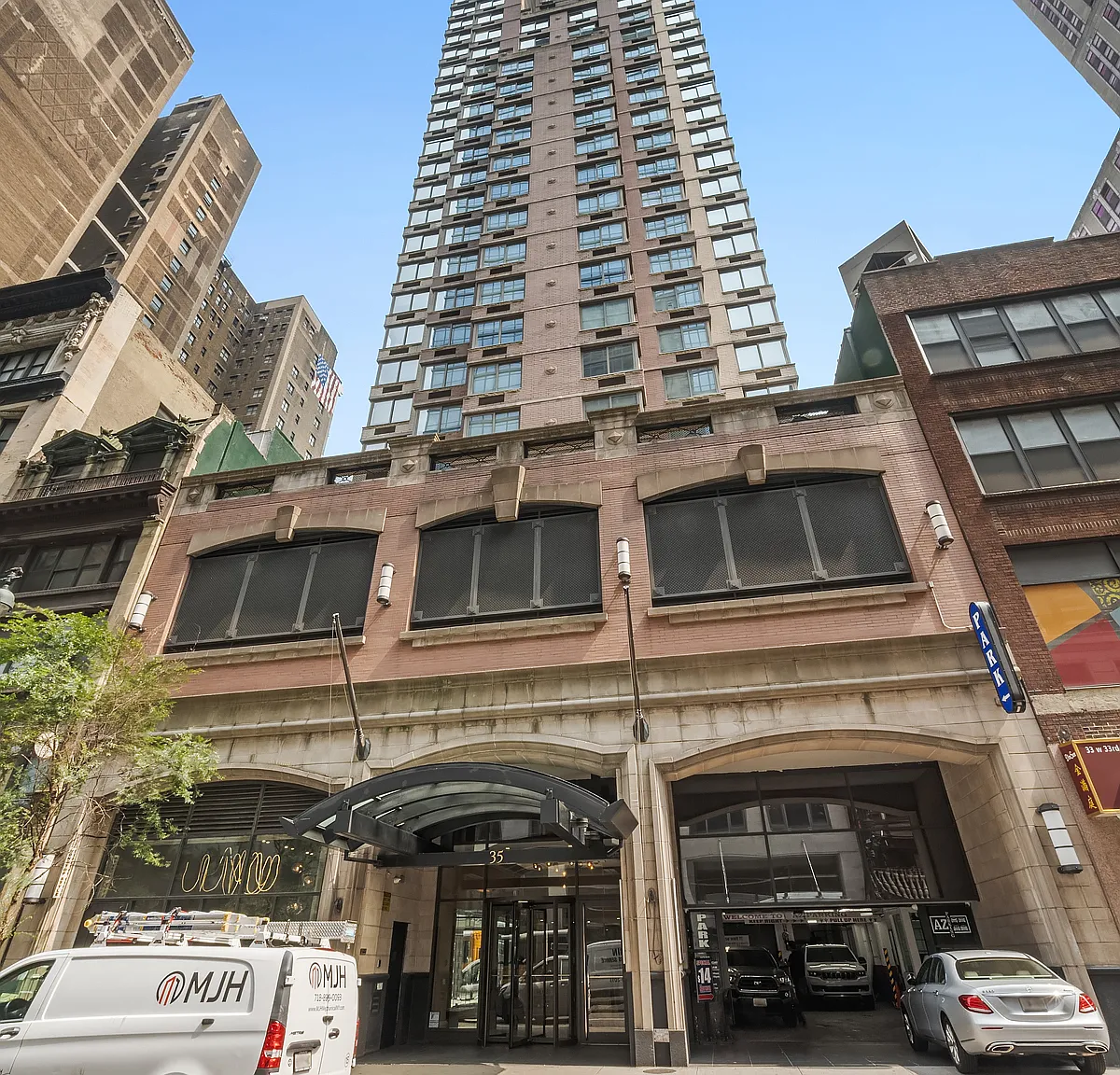 35 West 33rd Street — Photo 4