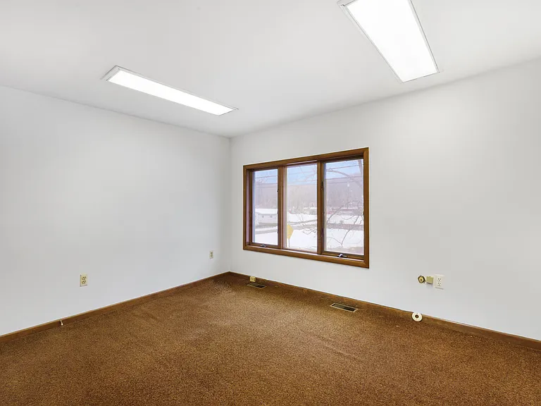 328 Green Pond Rd — Photo 18