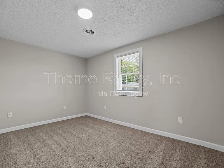 2501 Saint Andrew St #33 — Photo 11