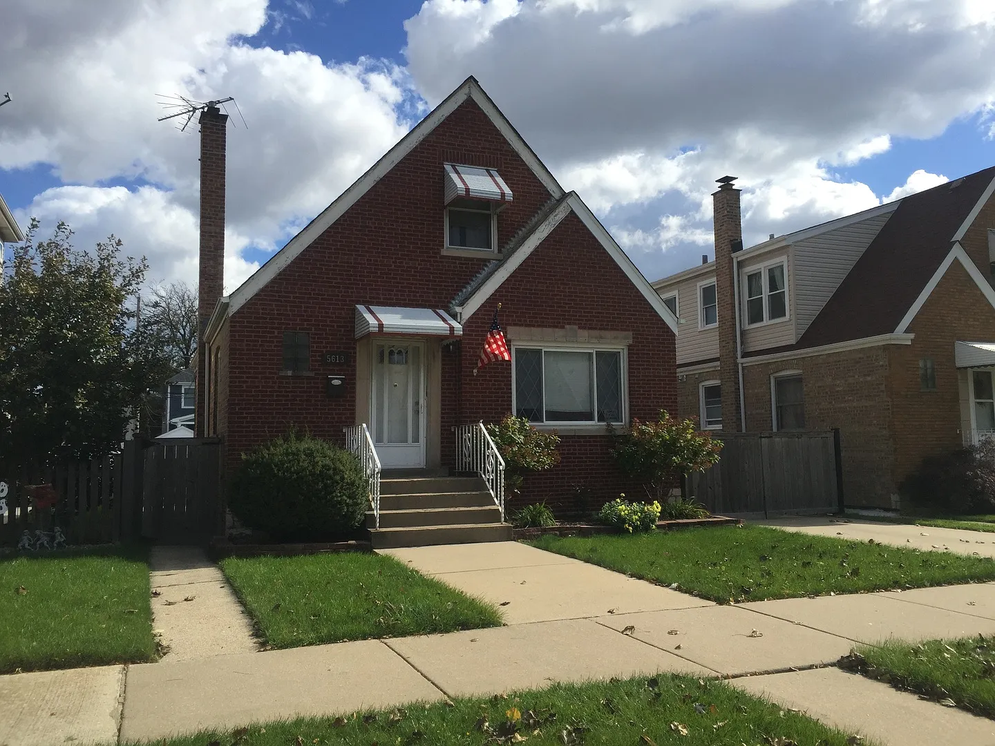 5613 S Normandy Ave photo 1