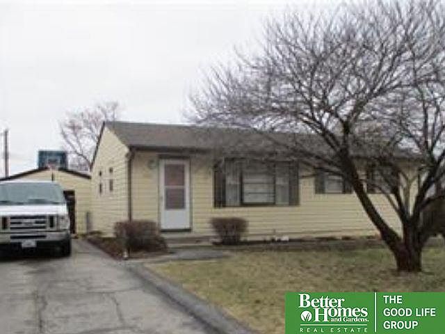 1st image of 4611 N 94th St