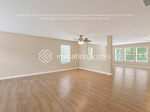 4th image of 1323 Waterlily Ln