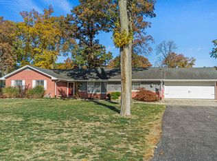 826 Orlando Dr, Fort Wayne, IN