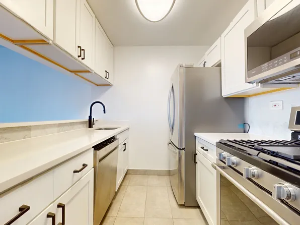 40 River Road image 5 of 16