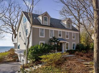 16 Childs Ln, Setauket, NY 11733