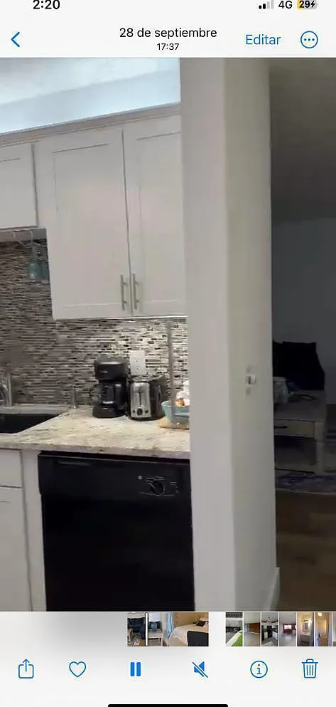 2 bed, 2.0 bath, 1000 sqft, $2,000 — Photo 4