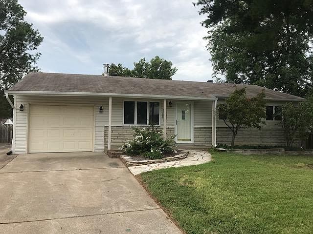 1st image of 12056 Colonial Dr