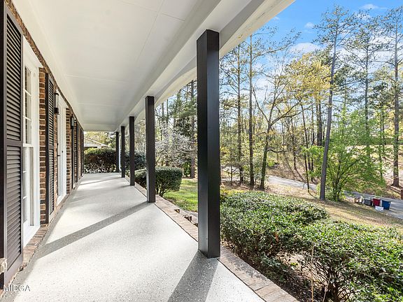 4th image of 752 Malwood Dr