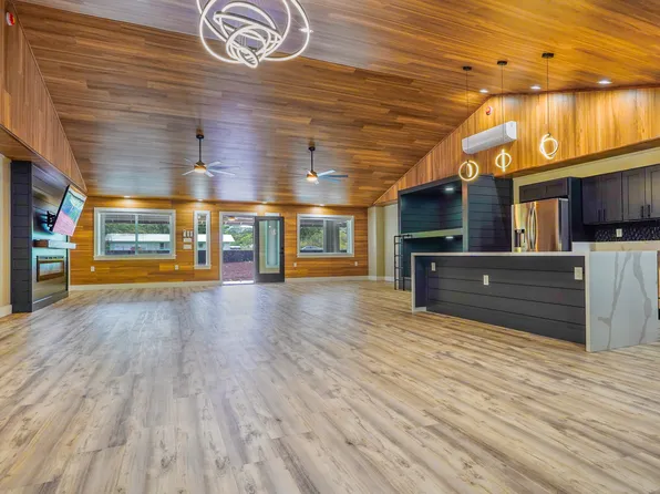 15-1901 12th Ave, Keaau, HI 96749