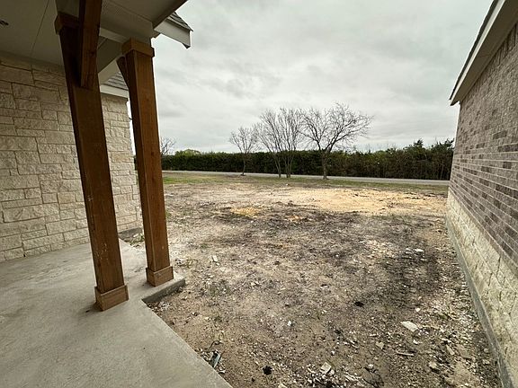7th image of this home