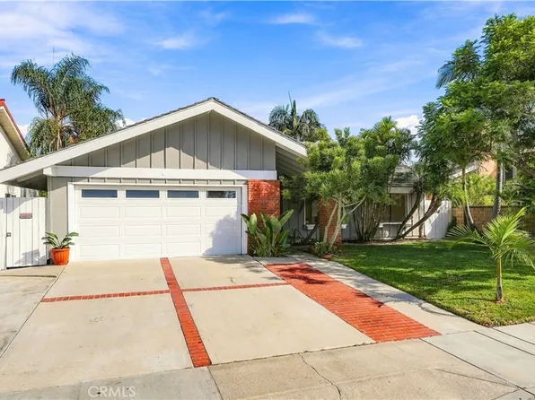 8641 Salt Lake Dr, Huntington Beach, CA 92646