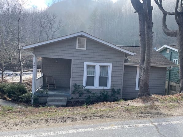 5092 Chimney Rock Rd