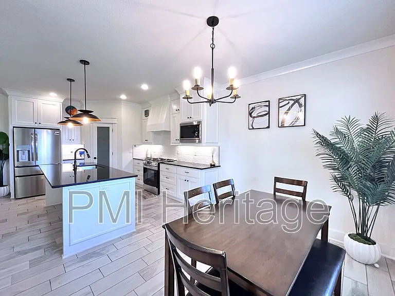 2061 Larry Ln — Photo 11