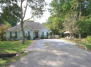 670 Lapin St, Mandeville, LA 70448