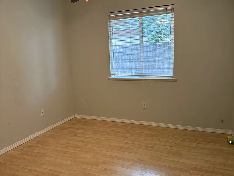 15481 W Middleton Ave — Photo 7