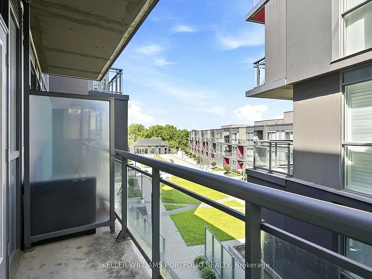 5230 Dundas St #407 — Photo 20