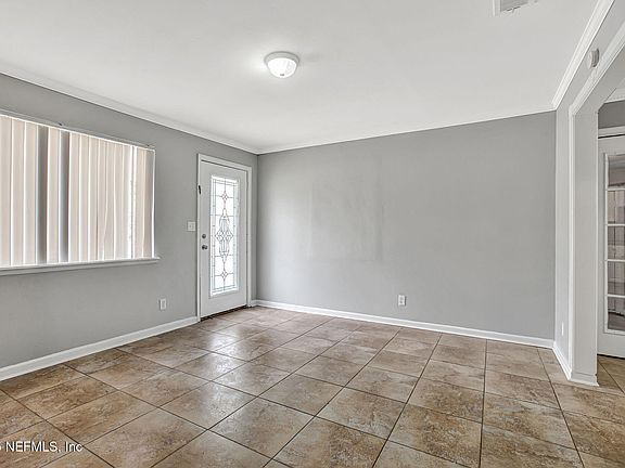 4th image of 7439 ELVIA Drive