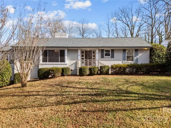 232 W Park Dr, Morganton, NC 28655