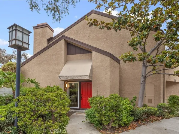 923 Hyde Ct, Costa Mesa, CA 92626
