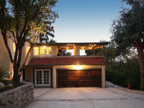 3 car garage