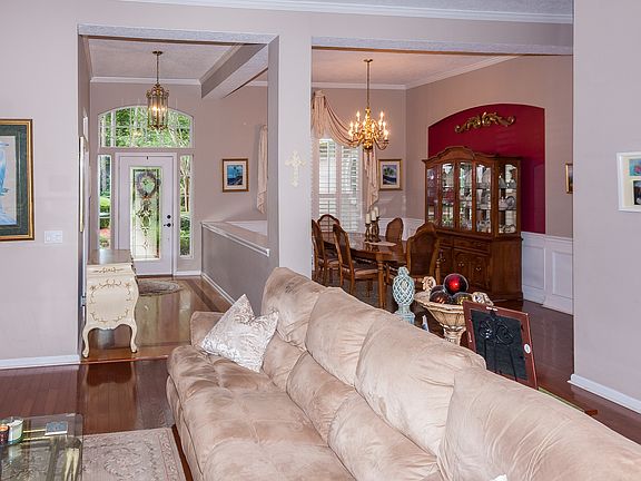 3rd image of 509 Tansy Ct
