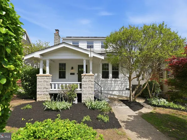 1612 Newton St NE, Washington, DC 20018