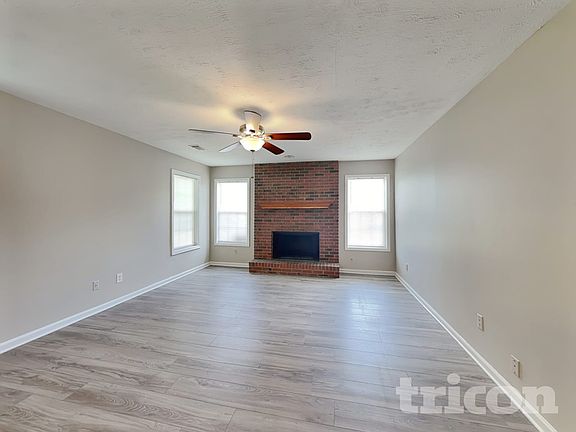 2nd image of 3270 Summit Place Dr
