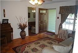 4th image of 1811 Ebony Ln