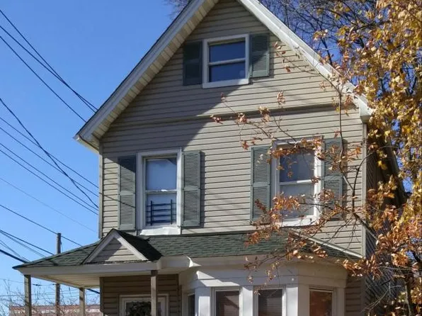 74 Winant St, Staten Island, NY 10303