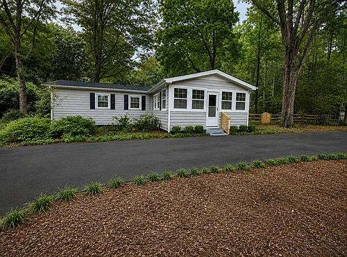 14269 Phillips Rd Photo 1