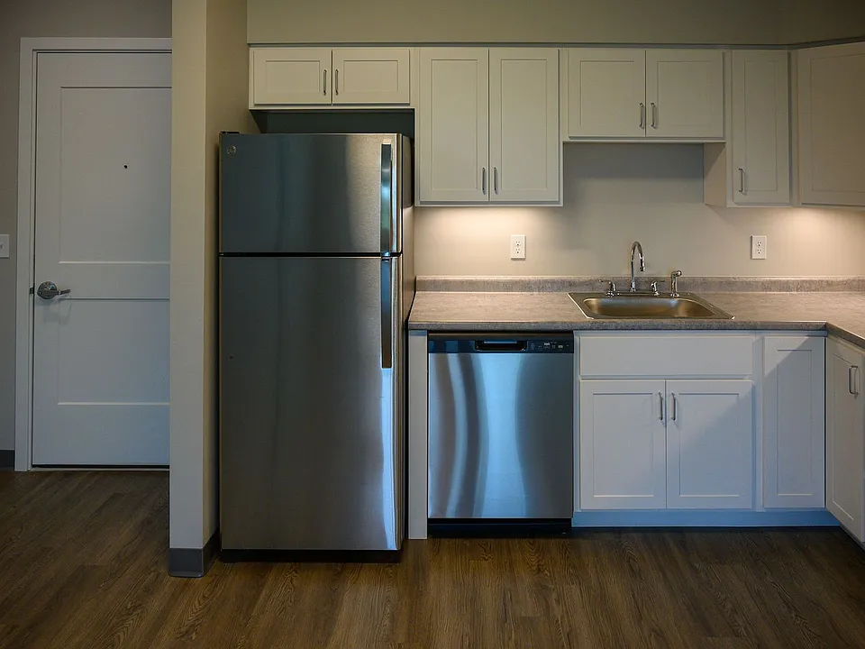Apple Ridge Apartments