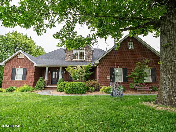 3rd image of 30410 Oak Meadows Rd