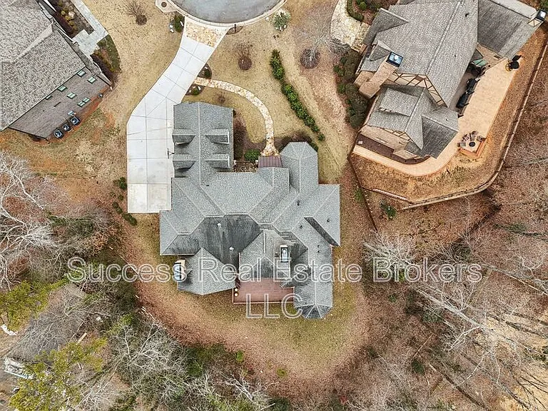 343 Summer Garden Dr — Photo 103